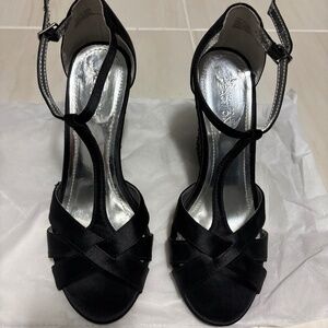 Women’s Shoes